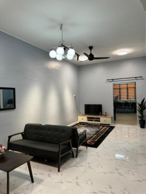 Homestay De Acacia Rumah Melati